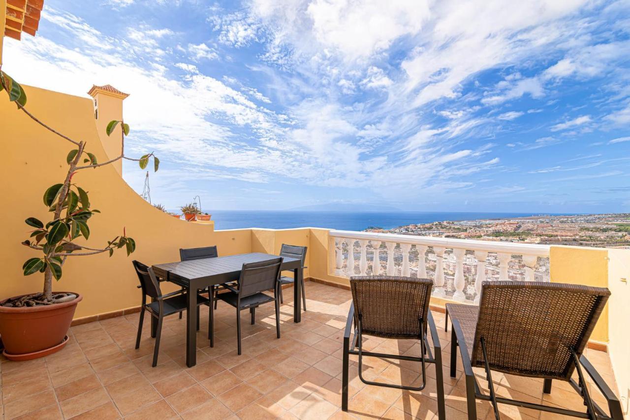 Top Floor With Ocean View Costa Adeje  Esterno foto
