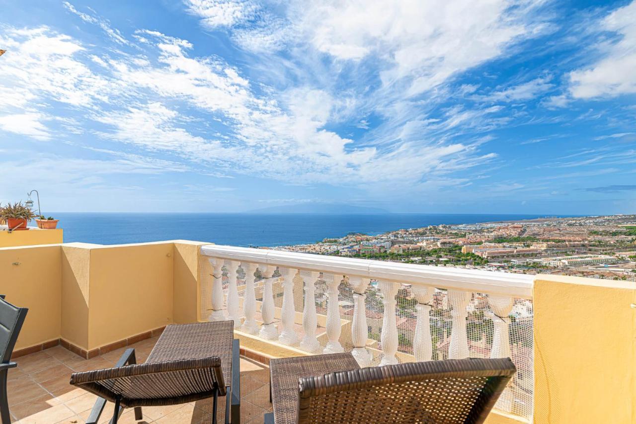 Top Floor With Ocean View Costa Adeje  Esterno foto